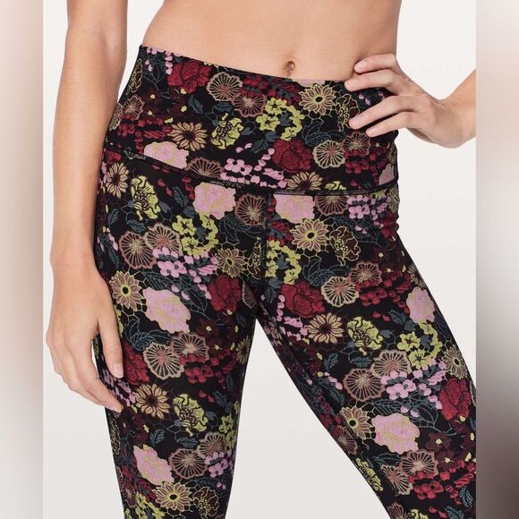 Lululemon Wunder Under Hi-Rise Tight 28" Fluorolace Multi Leggings 4 - Picture 5 of 10